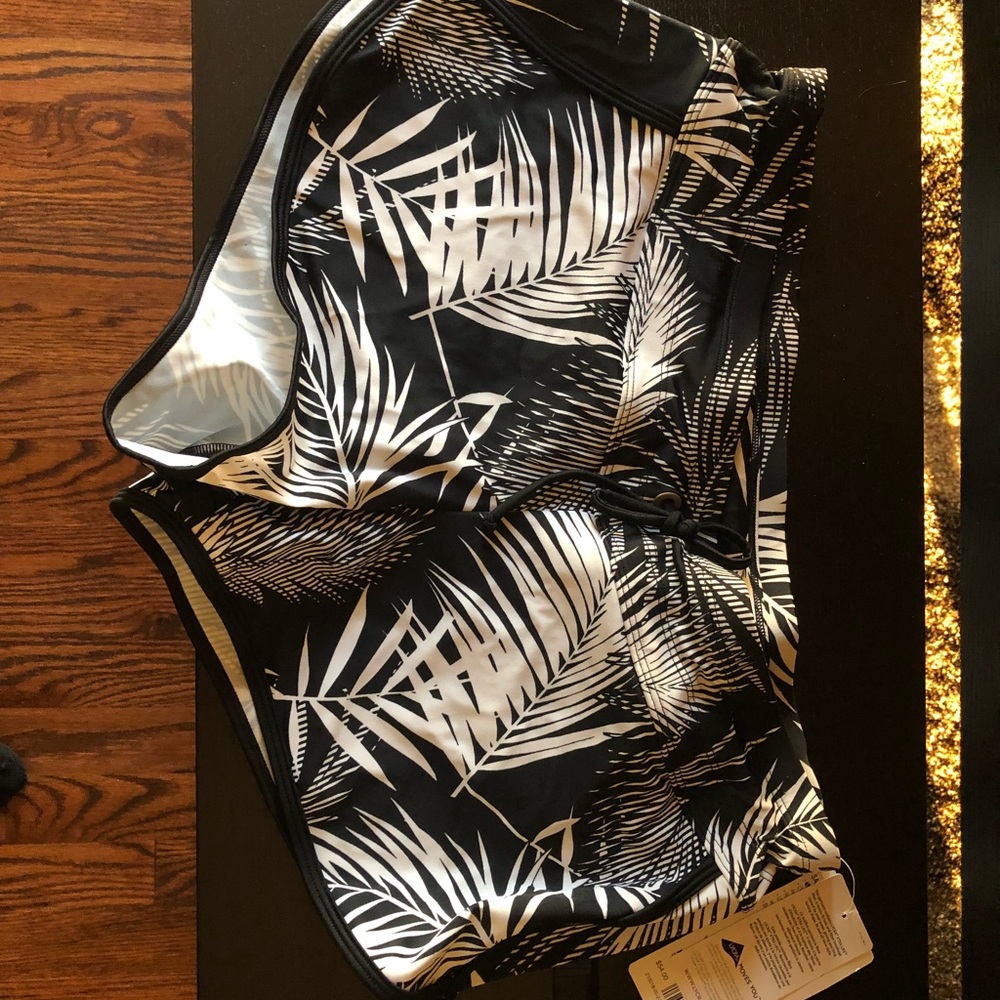 Swim shorts